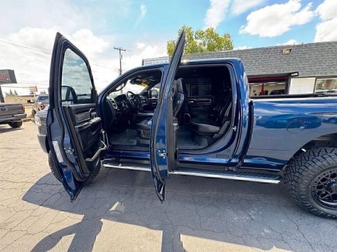 Used 2023 RAM 2500 Laramie AWD/4WD image 16