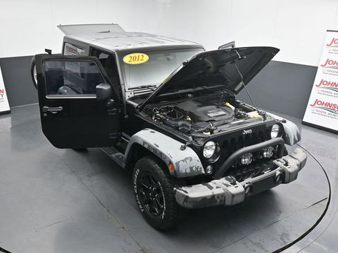 Used 2012 Jeep Wrangler Sport image 39