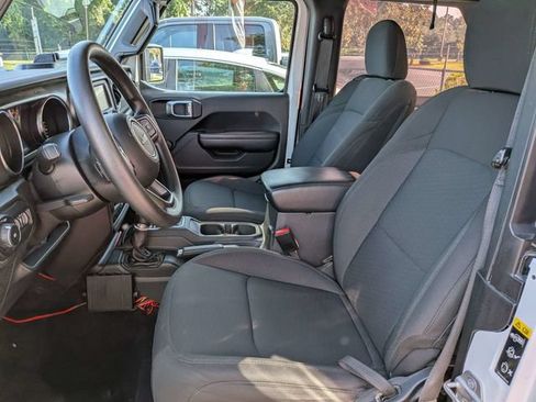 Used 2021 Jeep Wrangler Sport AWD/4WD image 13
