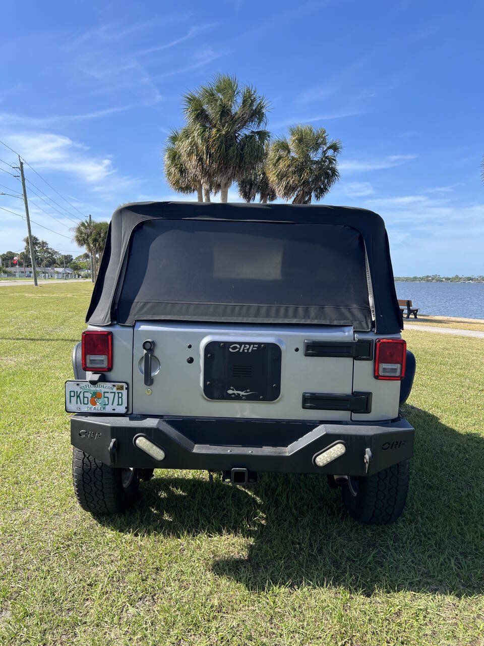 Used 2015 Jeep Wrangler Sport w/ Quick Order Package 24S AWD/4WD image 8