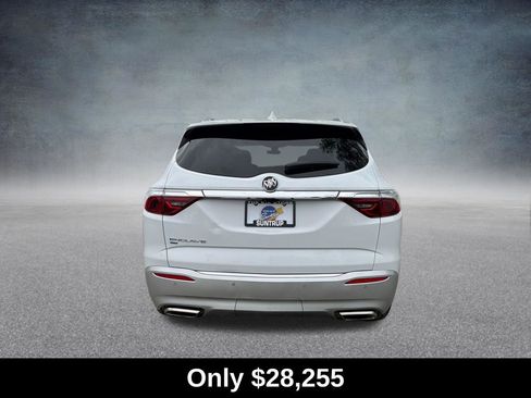 Used 2024 Buick Enclave Premium AWD/4WD image 4