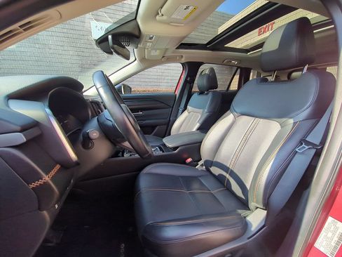Used 2025 MAZDA CX-50 AWD 2.5 S w/ Premium Plus Pkg image 25