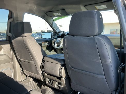 Used 2024 GMC Sierra 1500 Elevation w/ LPO, Elevation Black Package image 33