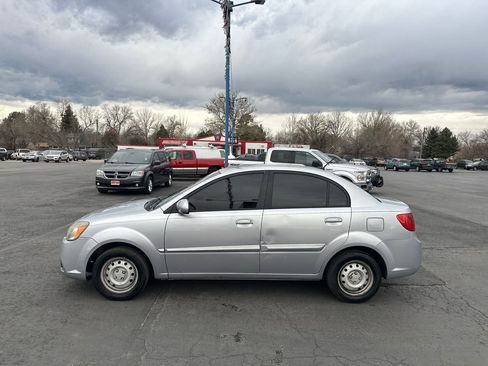 Used 2011 Kia Rio Sedan image 11