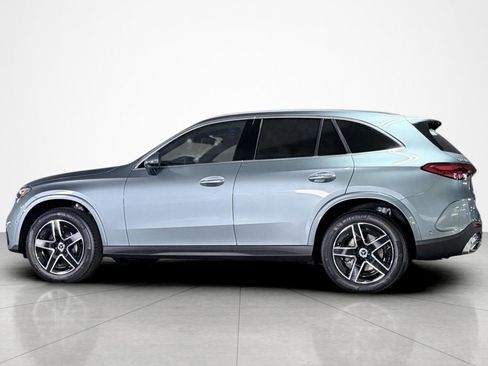 New 2026 Mercedes-Benz GLC 300 image 2