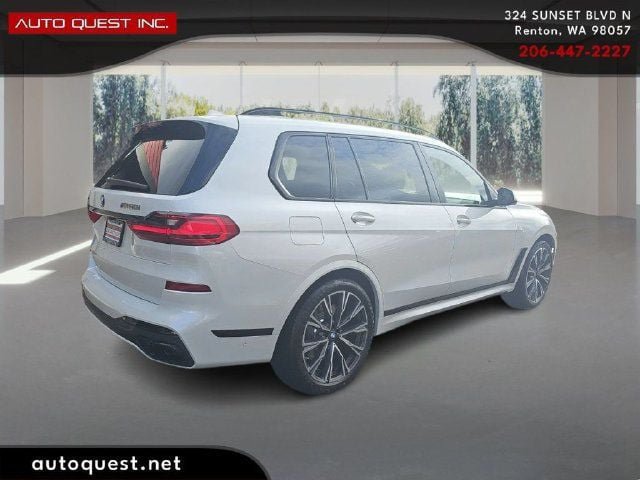 Used 2020 BMW X7 M50i AWD/4WD image 5