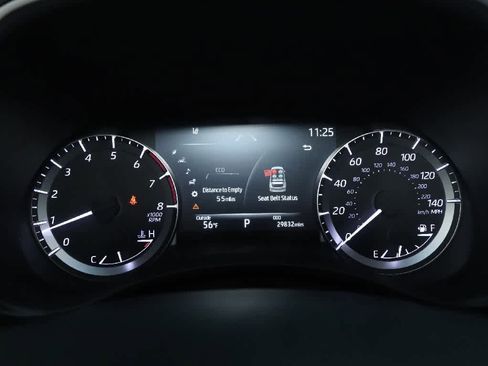 Certified 2023 Toyota Highlander XLE image 23