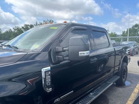 Used 2018 Ford F250 XLT w/ XLT Value Package AWD/4WD image 17
