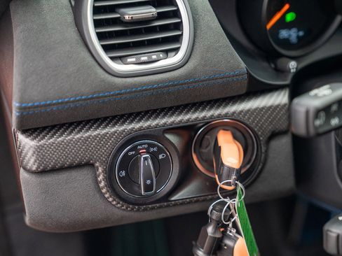 Certified 2025 Porsche 718 Cayman GT4 RS image 13