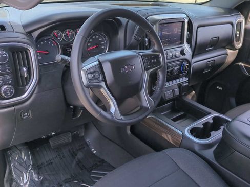Used 2020 Chevrolet Silverado 1500 LT Trail Boss AWD/4WD image 12