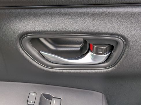 New 2026 Honda HR-V LX image 31