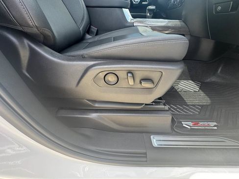 Used 2024 Chevrolet Silverado 1500 LTZ AWD/4WD image 22