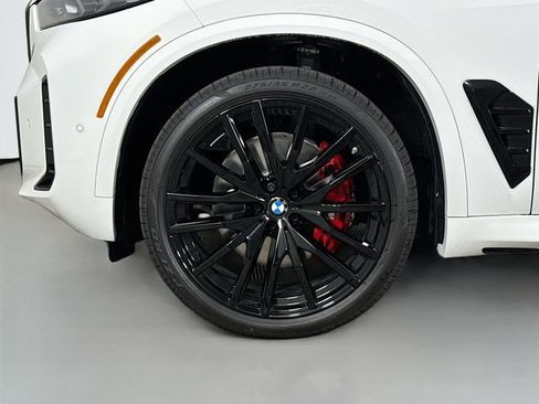 New 2026 BMW X5 xDrive40i w/ M Sport Package image 33