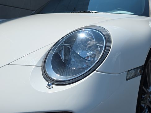 Used 2009 Porsche 911 Carrera S RWD image 12