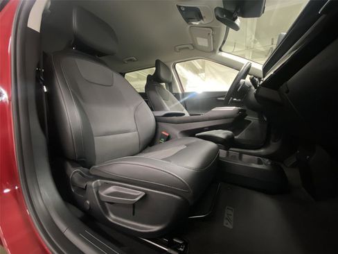 Used 2024 Kia EV6 Light image 29