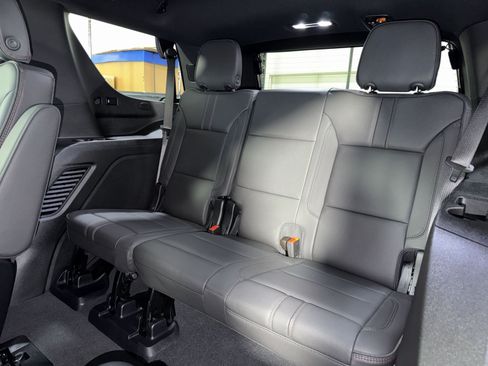 Used 2024 Chevrolet Tahoe RST w/ Sport Performance Package AWD/4WD image 28