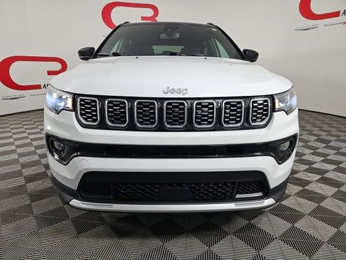 Certified 2024 Jeep Compass Limited image 2