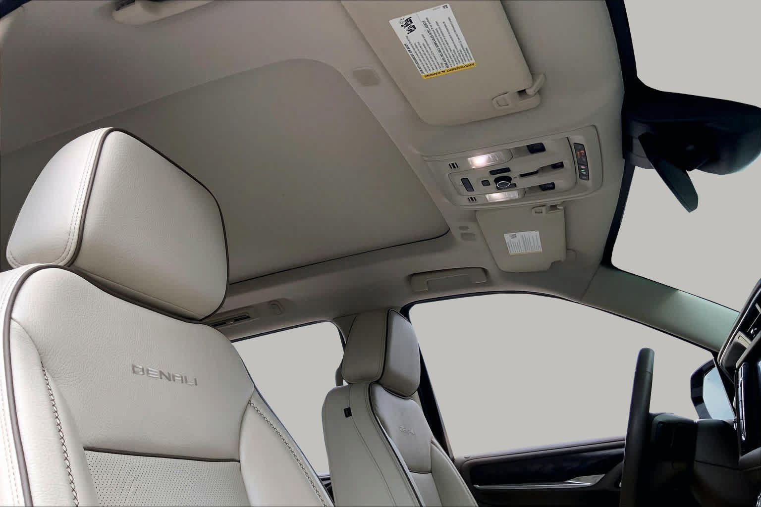 Used 2024 GMC Yukon Denali RWD image 14