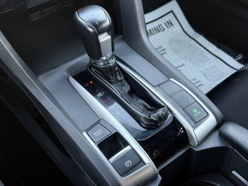 Used 2020 Honda Civic Sport image 18