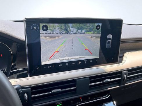 Used 2023 Lincoln Corsair Reserve FWD image 16