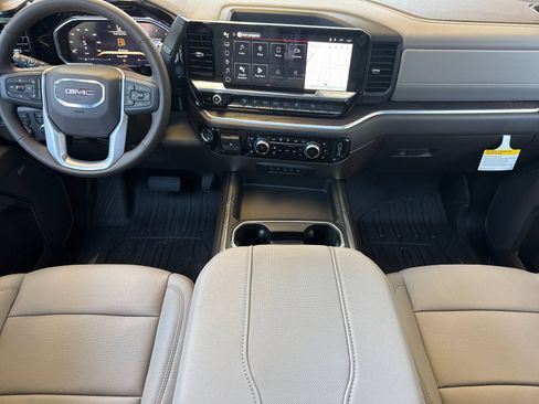 New 2026 GMC Sierra 2500 SLT w/ SLT Premium Package AWD/4WD image 14