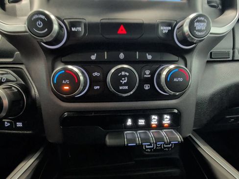 Used 2021 RAM 1500 Big Horn AWD/4WD image 22
