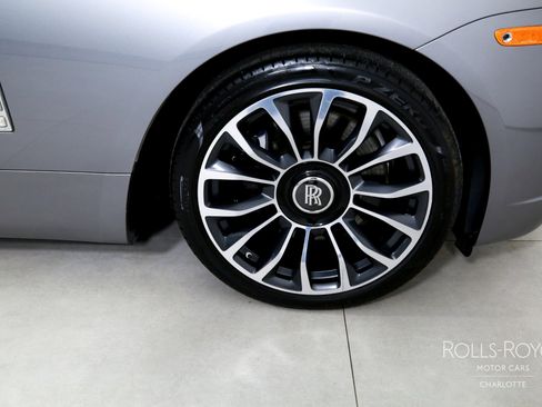 Used 2019 Rolls-Royce Dawn image 29