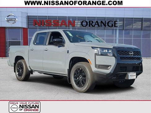 New 2026 Nissan Frontier SV w/ Tow Package AWD/4WD image 1