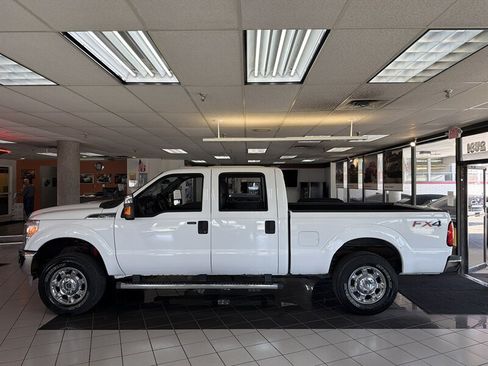Used 2012 Ford F250 XLT w/ XLT Premium Pkg AWD/4WD image 2