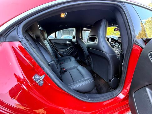 Used 2019 Mercedes-Benz CLA 250 CLA250 image 12