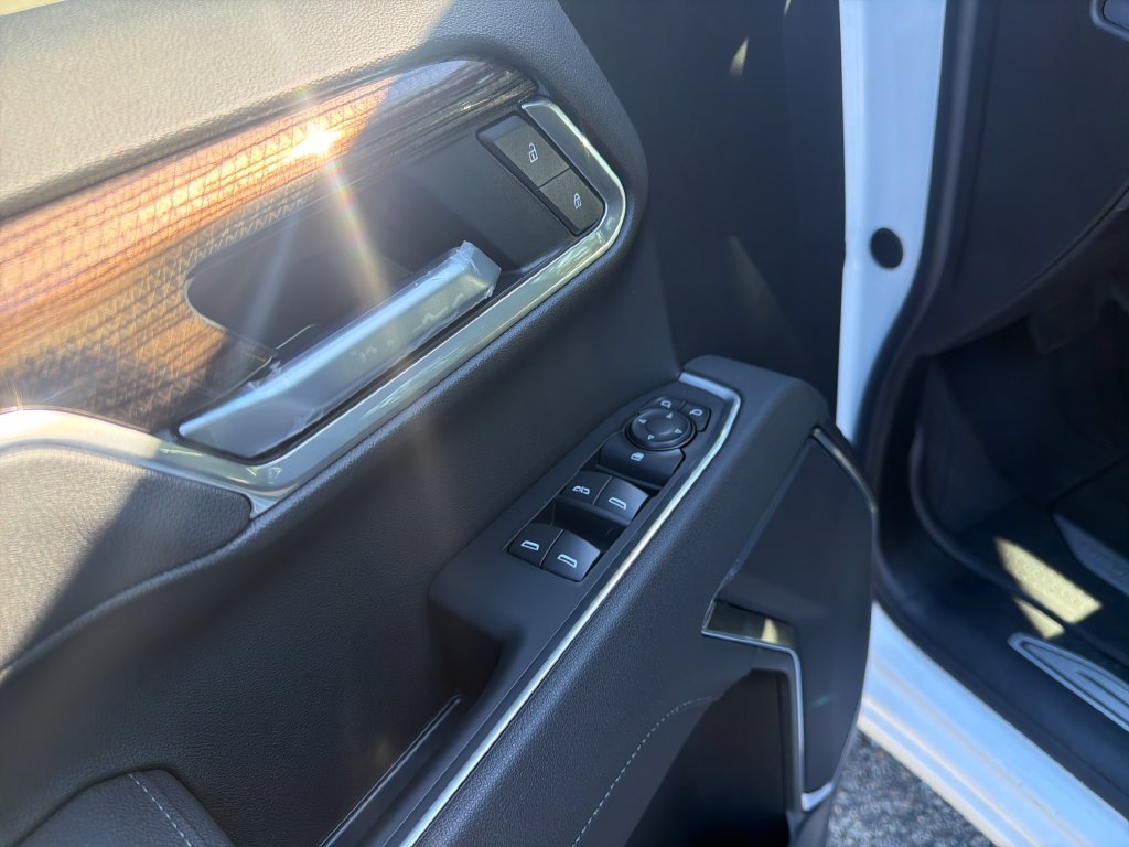 New 2026 Chevrolet Silverado 1500 RST w/ Protection Package AWD/4WD image 12