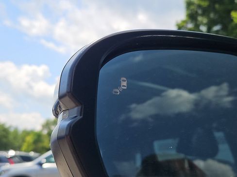 New 2027 Honda HR-V EX-L image 6
