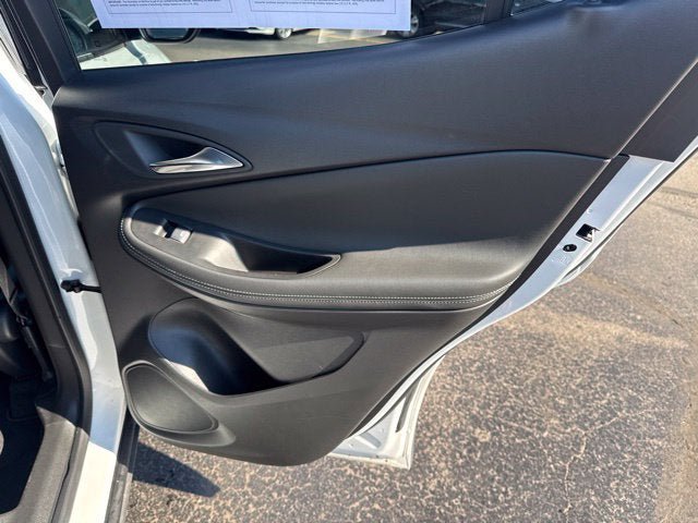 Used 2024 Buick Encore GX Preferred FWD image 21