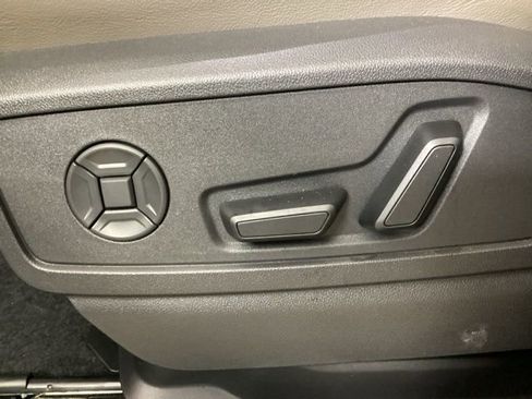New 2025 Audi Q5 Premium image 14