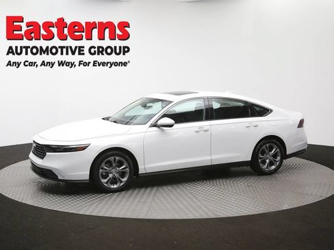 Used 2023 Honda Accord EX image 60