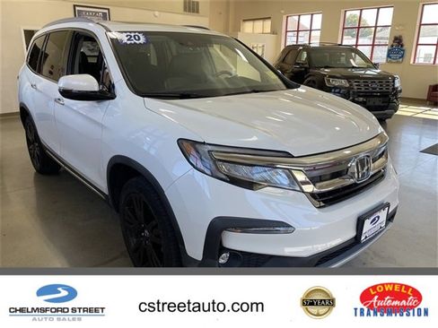 Used 2020 Honda Pilot Touring image 1