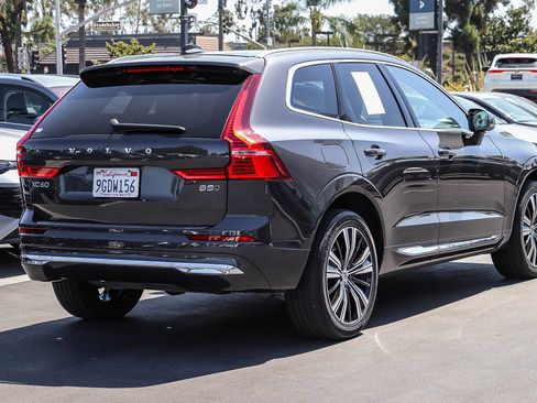 Used 2023 Volvo XC60 B5 Plus AWD/4WD image 6