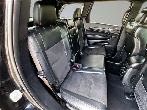 Used 2021 Jeep Grand Cherokee Laredo X AWD/4WD image 27