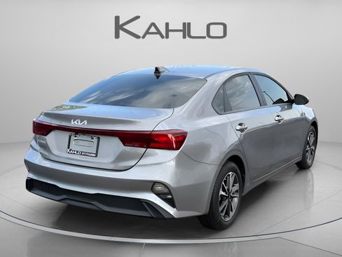 Used 2024 Kia Forte LXS FWD image 5