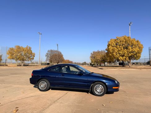 Used 1998 Acura Integra LS image 23