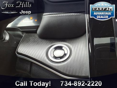 Certified 2024 Jeep Grand Cherokee Altitude AWD/4WD image 25