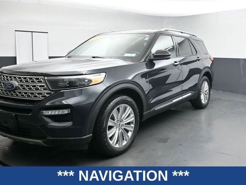 Used 2022 Ford Explorer Limited w/ Limited Technology Package image 5