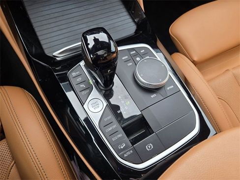 Used 2022 BMW X4 xDrive30i w/ Parking Assistance Package image 20