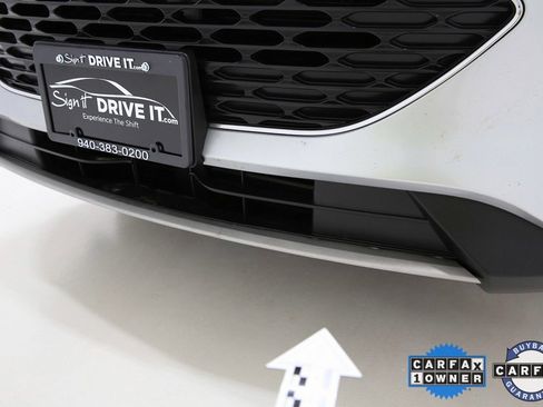 Used 2022 Ford Escape SE image 41