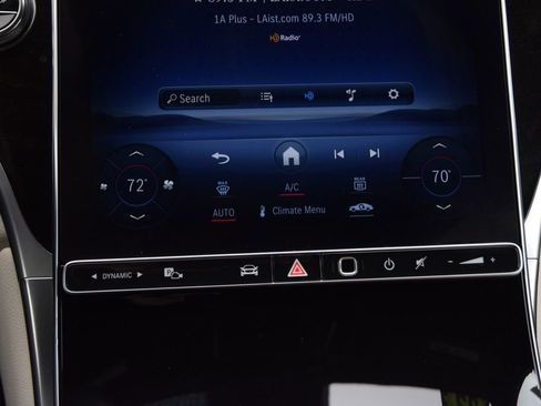 Certified 2023 Mercedes-Benz GLC 300 image 27
