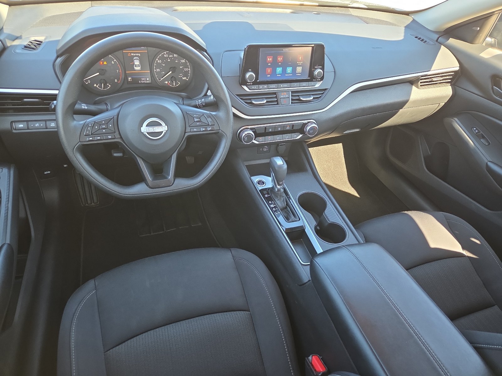Used 2024 Nissan Altima 2.5 S FWD image 10