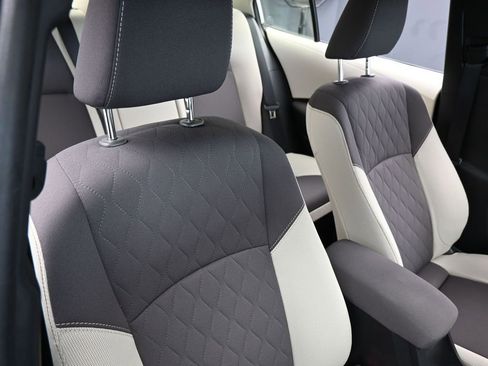 Used 2024 Toyota Corolla LE w/ LE Convenience Package image 32