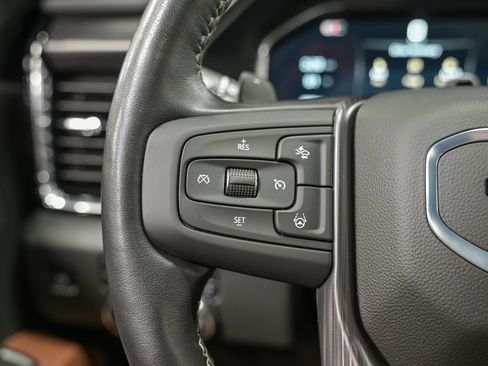 Used 2025 GMC Sierra 1500 Denali Ultimate AWD/4WD image 19