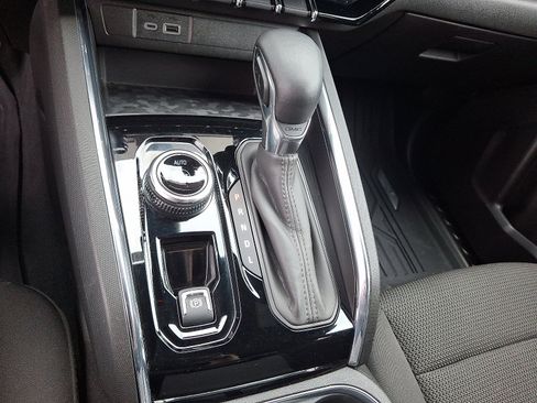 Used 2023 GMC Canyon Elevation w/ Convenience Package image 22