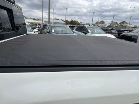 Used 2024 Nissan Titan PRO-4X w/ Off Road Protection Package image 9